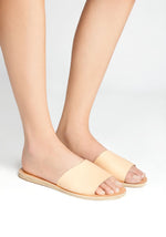 Taygete Metallic Platinum/Sand