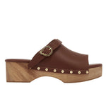 Classic Clog Leather Chestnut sandals side
