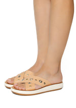 Thais Comfort Eyelets Natural