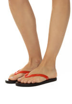 Saionara Jelly Clear Redon on feet