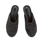 The Slipper Black