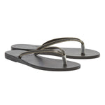 Saionara Stitch Black 3-4 view