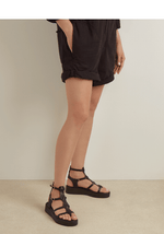 Stephanie Wave Black/Gold