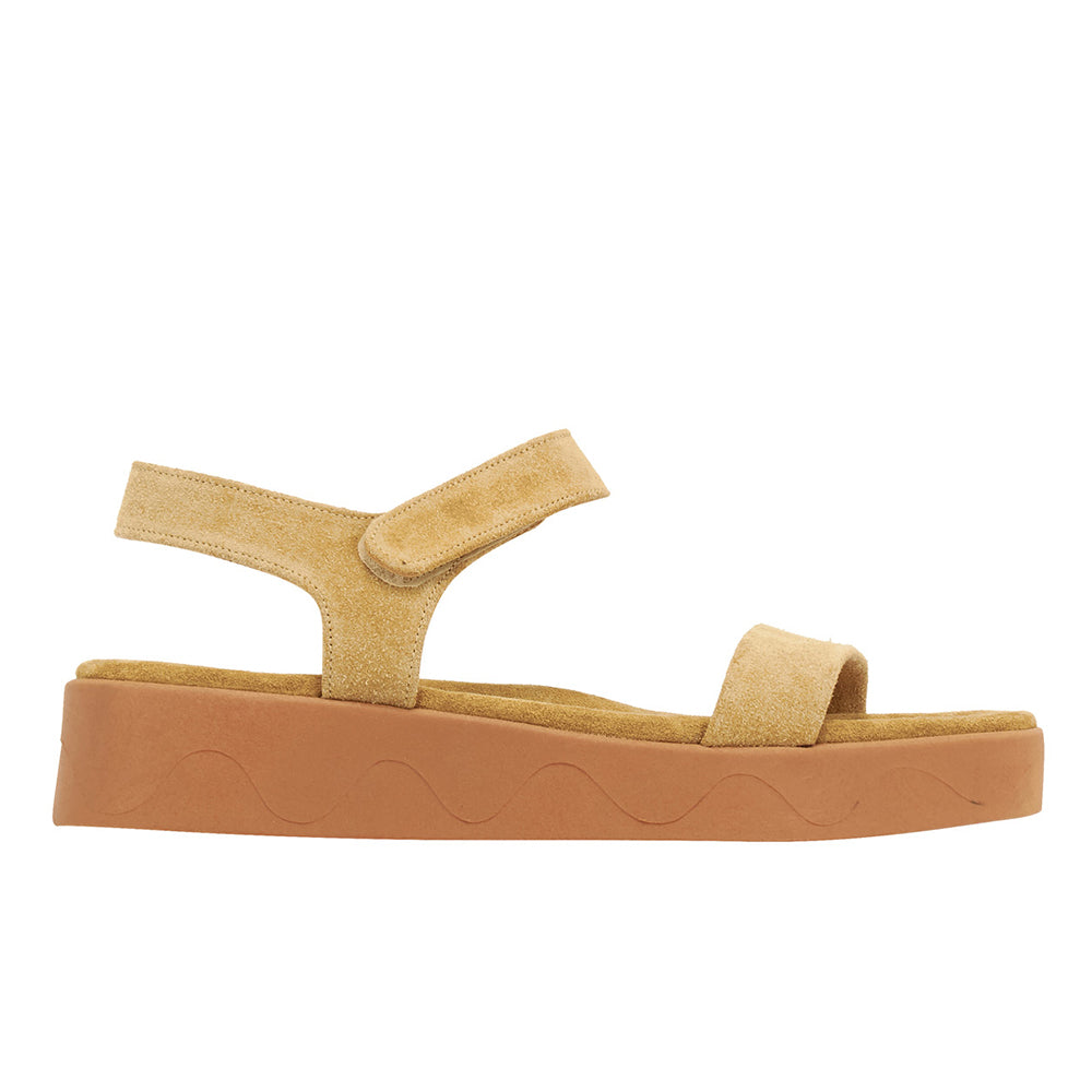 【関税込み】Ancient Greek Sandals ブラック Salamina サンダル Ancient Greek Sandalsのブラック Salamina サンダルがセール中