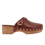 Classic Closed Clog Chestnut