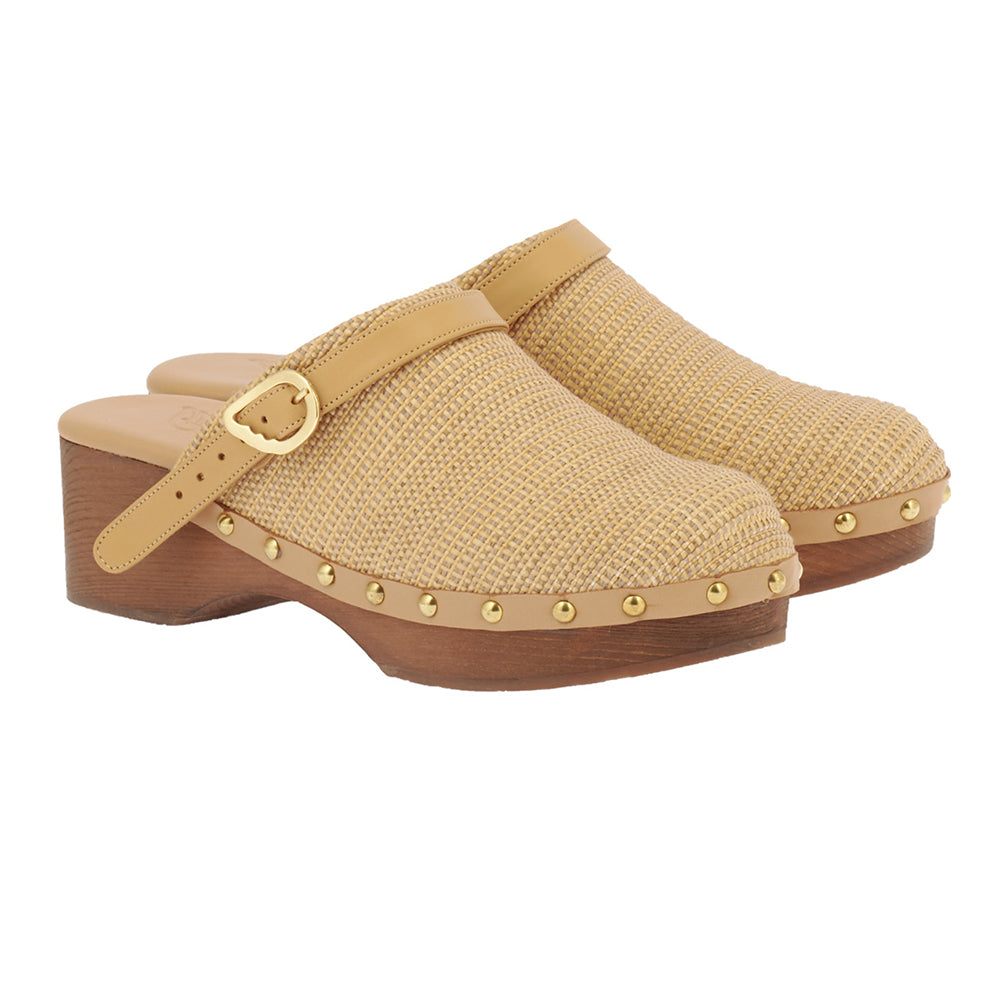 Classic Closed Clog Natural