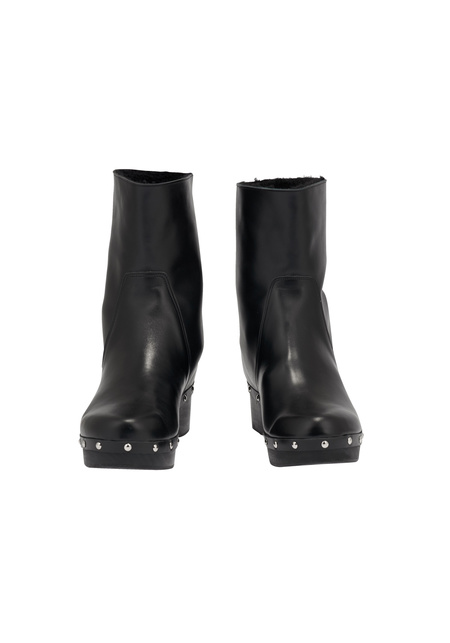 The Low Clog Boot - Black