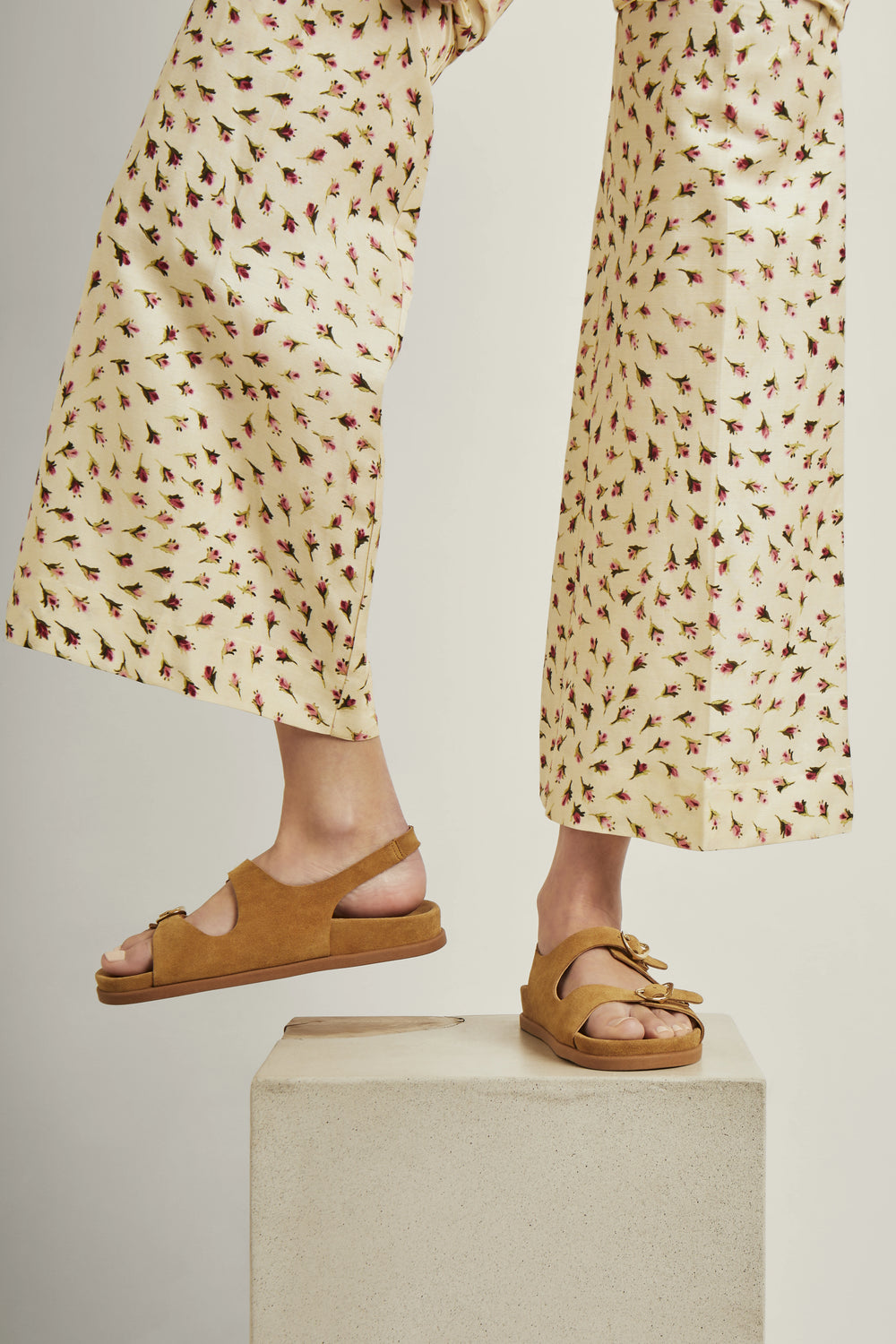 Kasteli Suede Leather Sahara sandals