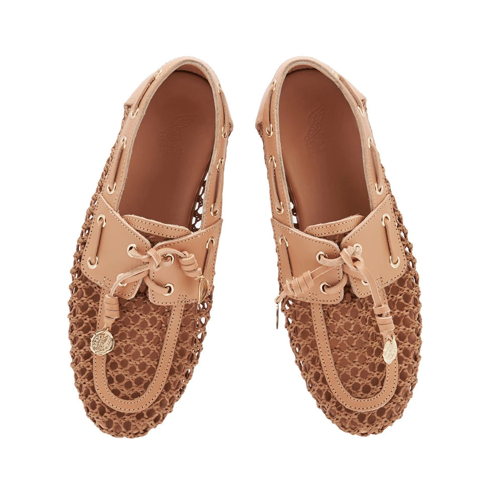 Pliaria Boat Shoe Raffia Brown top