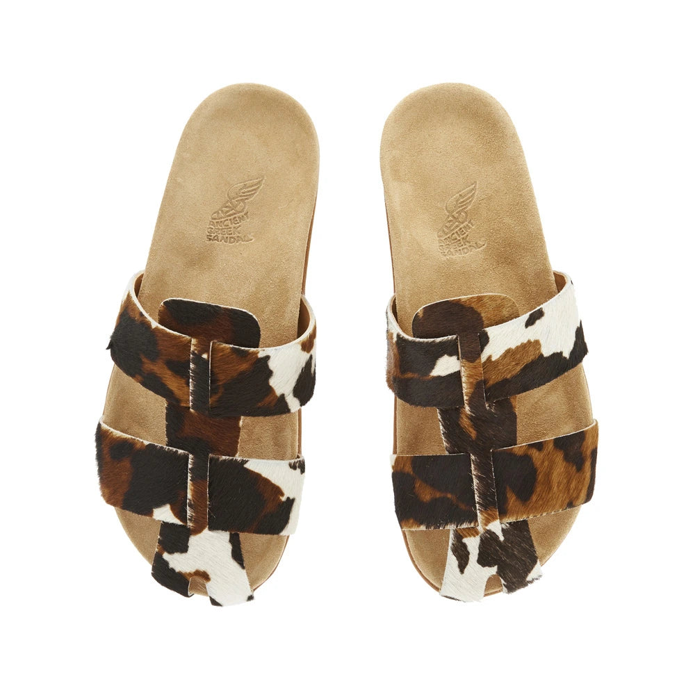 Skafi Pony Cow sandals top