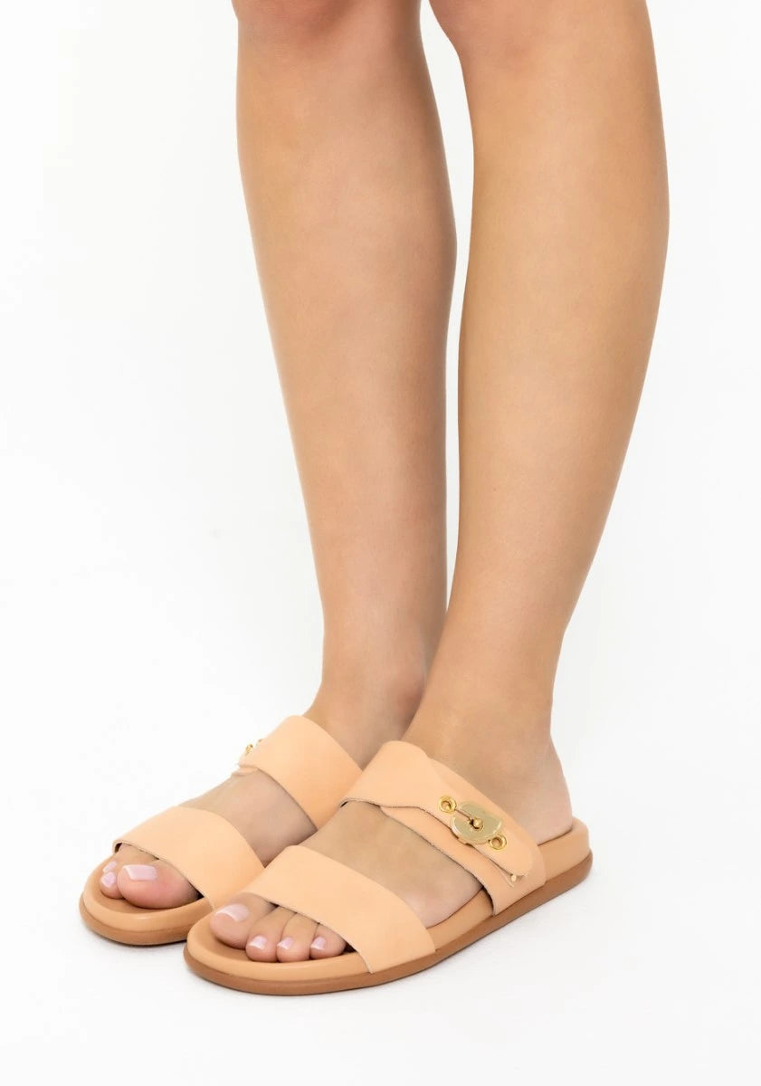 Latria Leather sandals