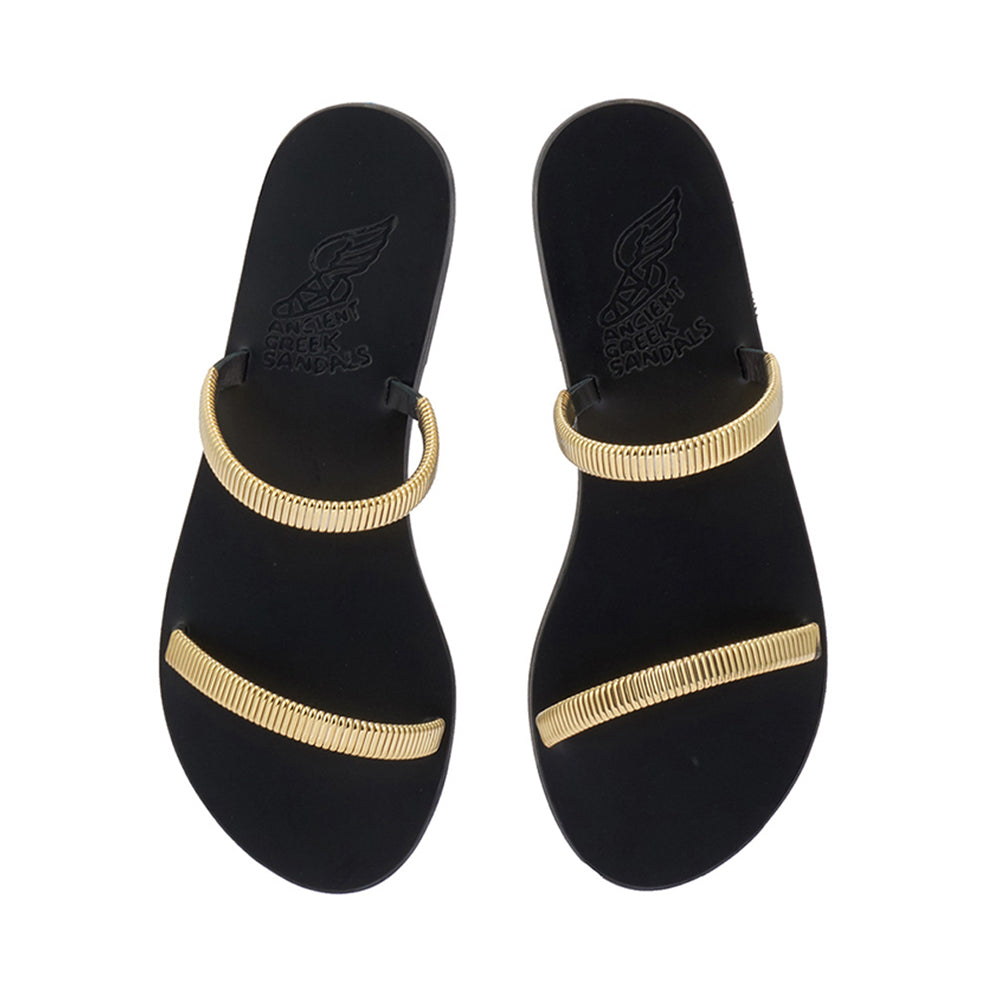【関税込み】Ancient Greek Sandals ブラック Cosmia サンダル Ancient Greek Sandalsのブラック Cosmia サンダルがセール中