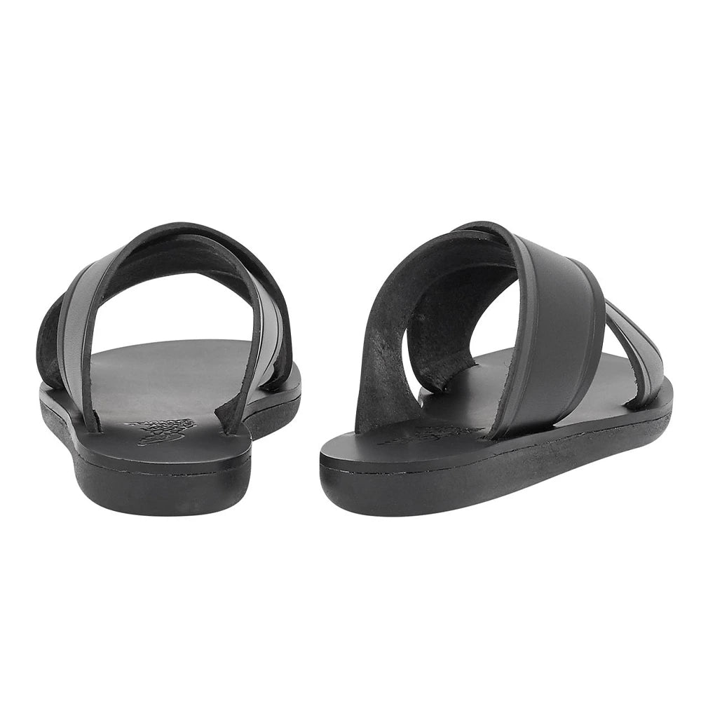 Little Thais Soft Black back