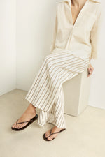 Saionara Stitch Leather Sandals